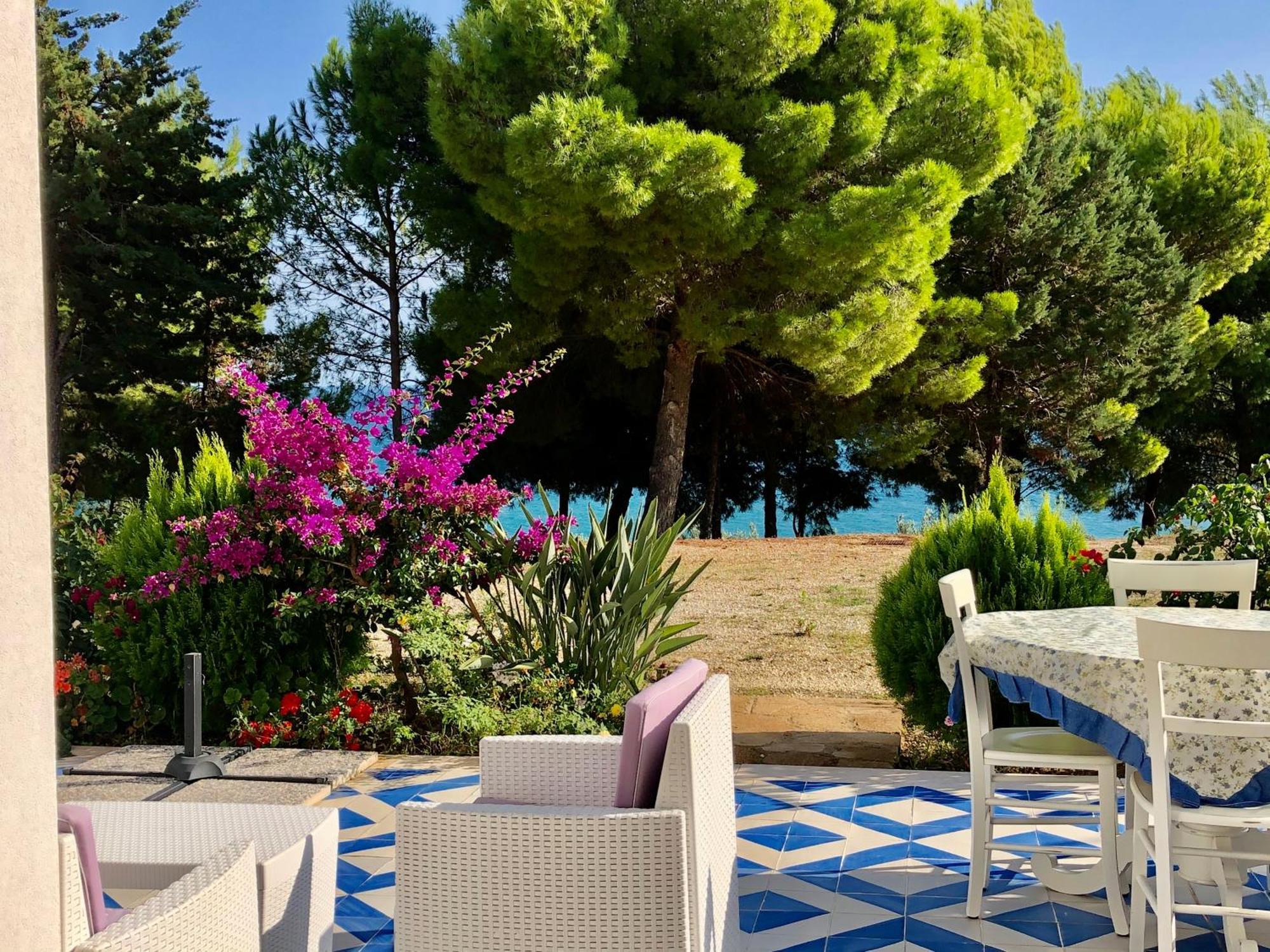 Villa I Giardini Di Limoni By Klabhouse ชากกา ห้อง รูปภาพ