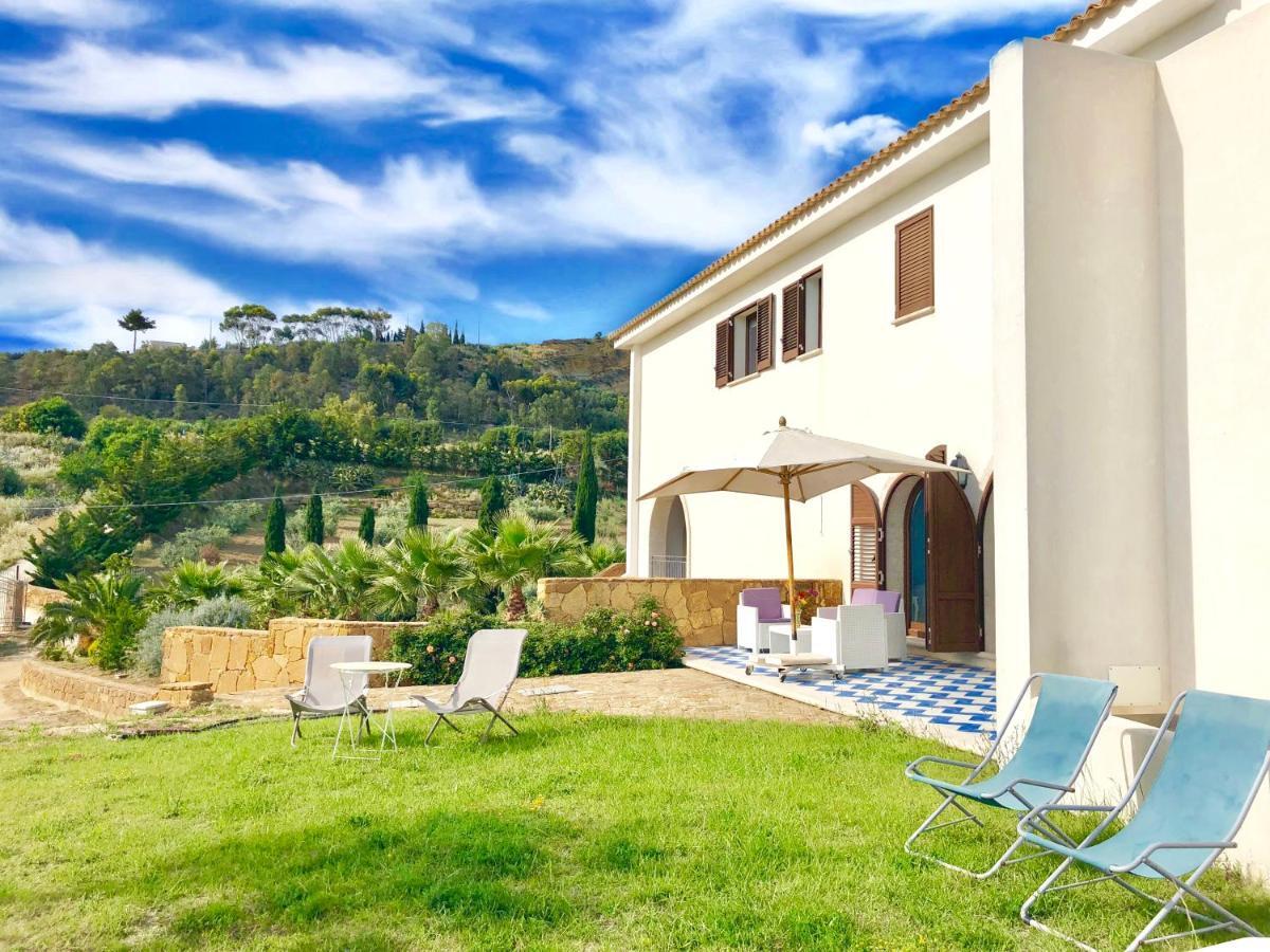 Villa I Giardini Di Limoni By Klabhouse ชากกา ภายนอก รูปภาพ